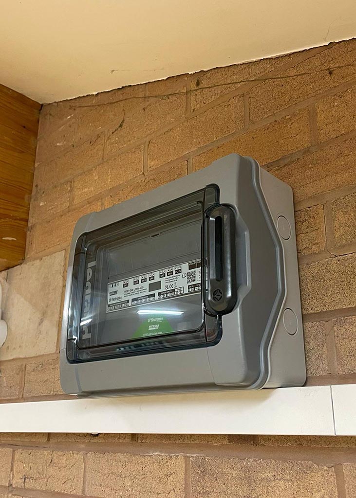 Hungerford COLLEGE ELECTRICAL REFURBISHMENT MEEL GROUP